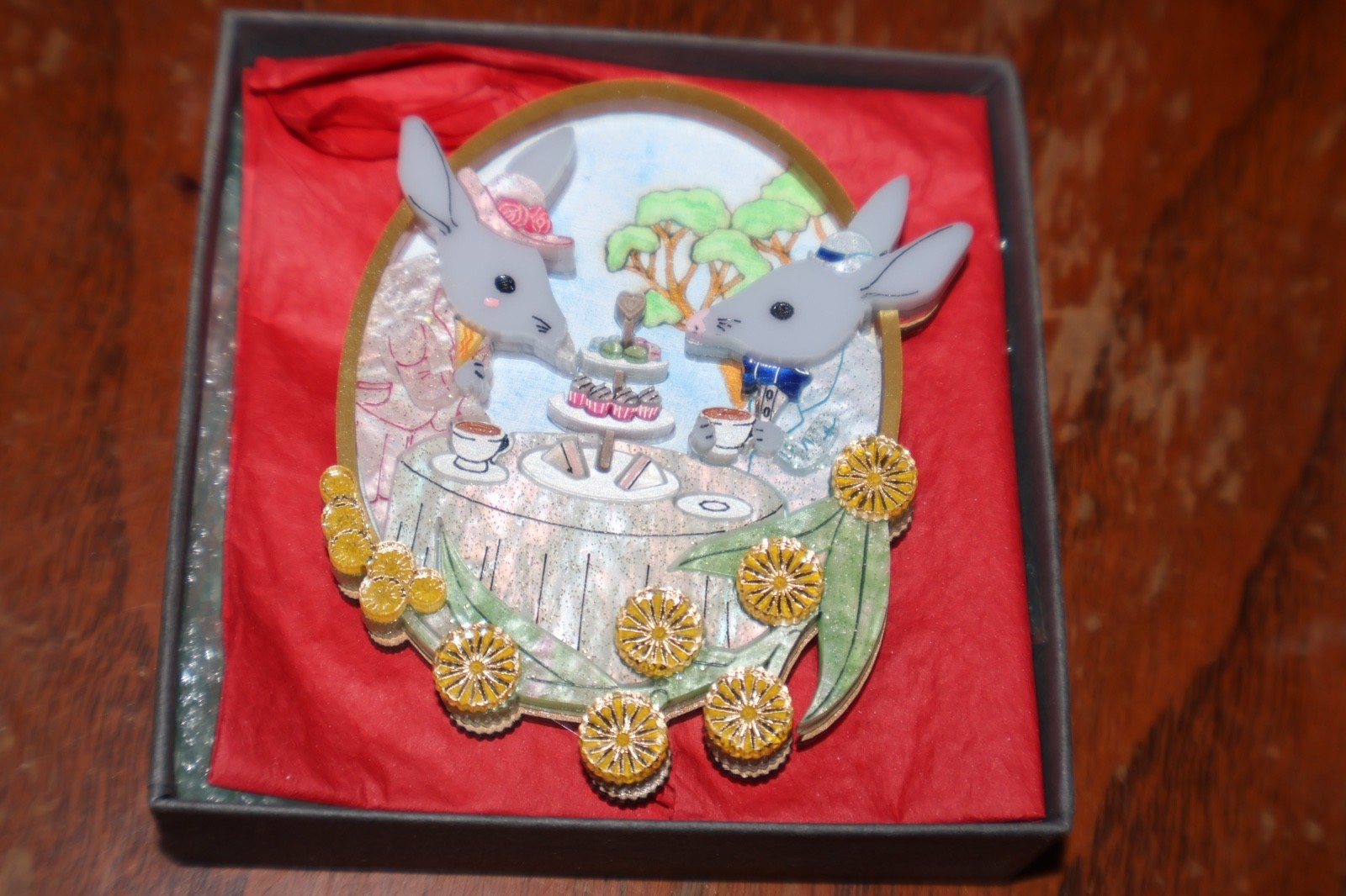 Gory Dorky Kangaroo Tea Party Brooch Boxed Excellent Condition