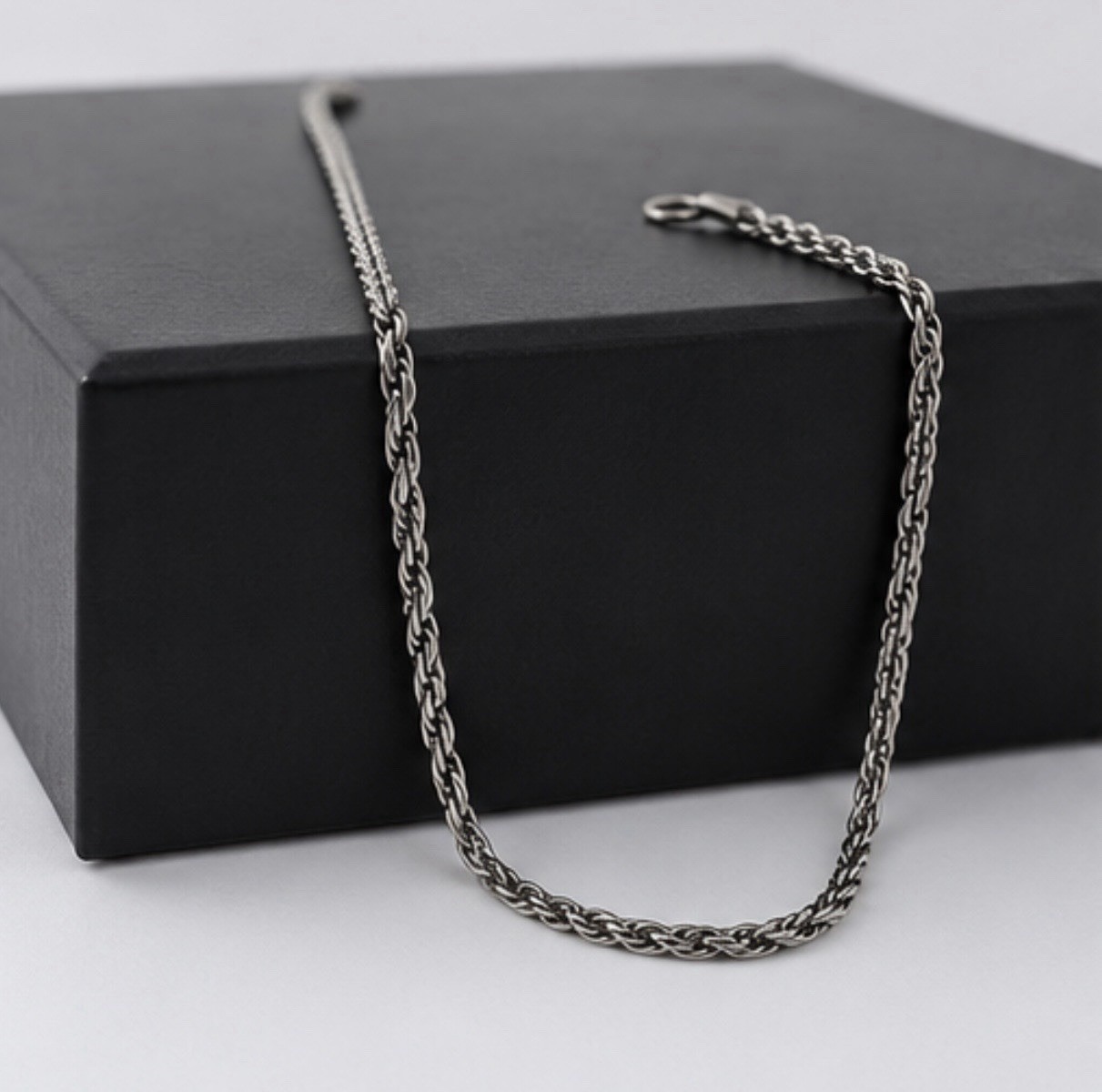 Stainless Steel Rope Chain Necklace – Classic Unisex Design
