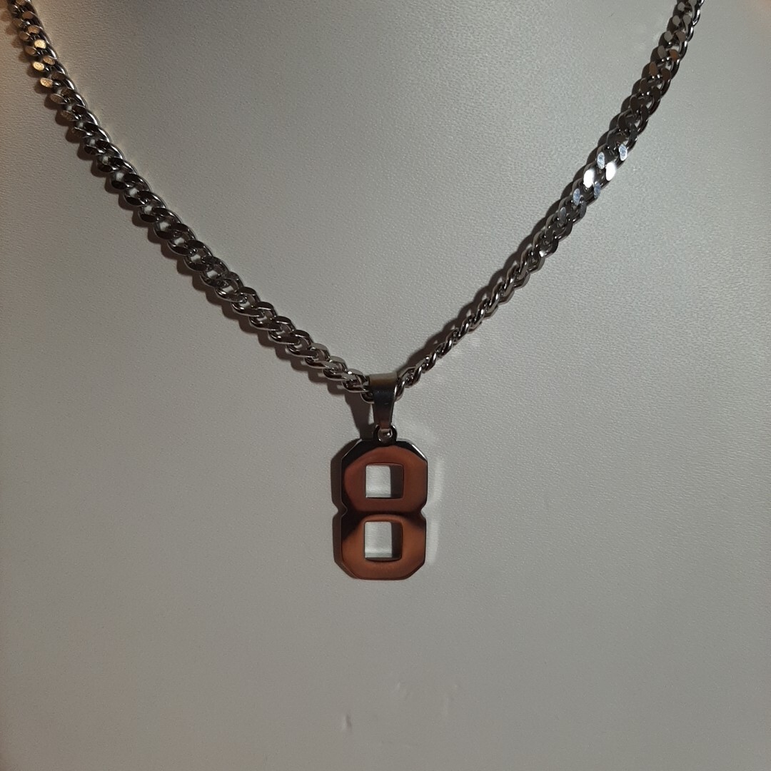 #8 BASEBALL FOOTBALL NUMBER Pendant Charm / 18″-24″ STAINLESS CHAIN NECKLACE