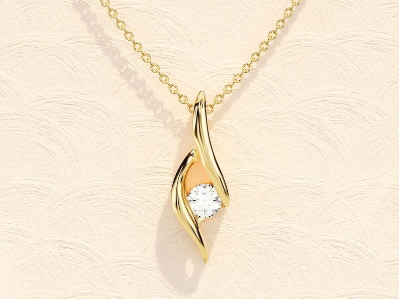 0.10 CT Round Moissanite 14K Gold Solitaire Wave Pendant Necklace For Her