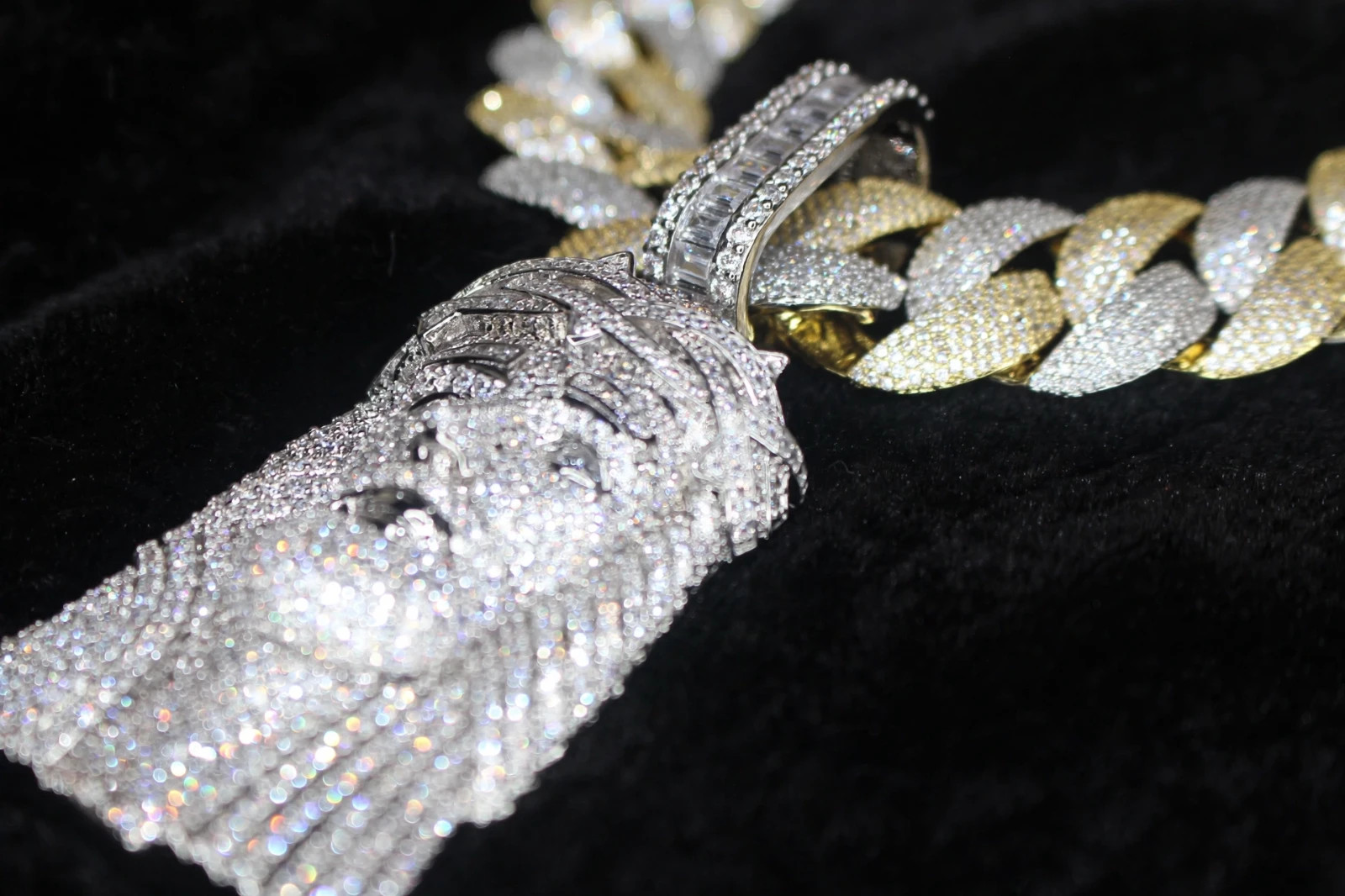 14k STAMPD XXL Jesus Pendant 24mm 196ct Lab Sim Diamond 2-Tone Gold 460g CHAIN