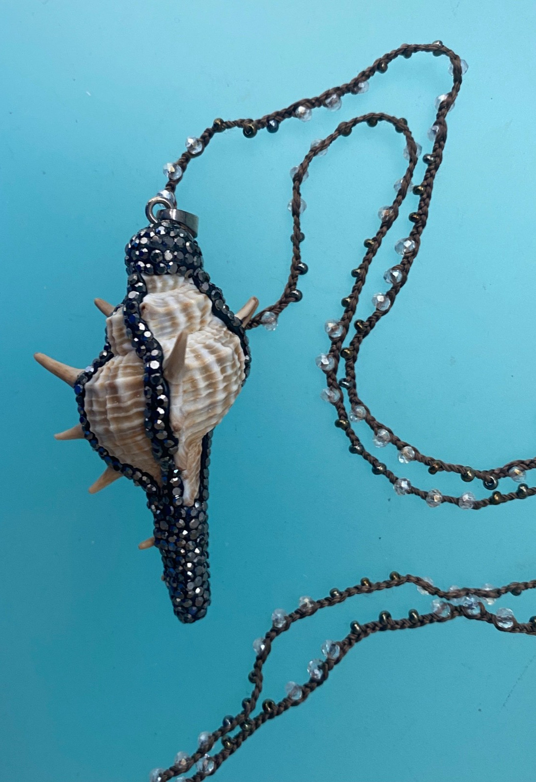 GENUINE CONCH SHELL W/ MARCASITE PENDANT NECKLACE CRYSTAL CORD