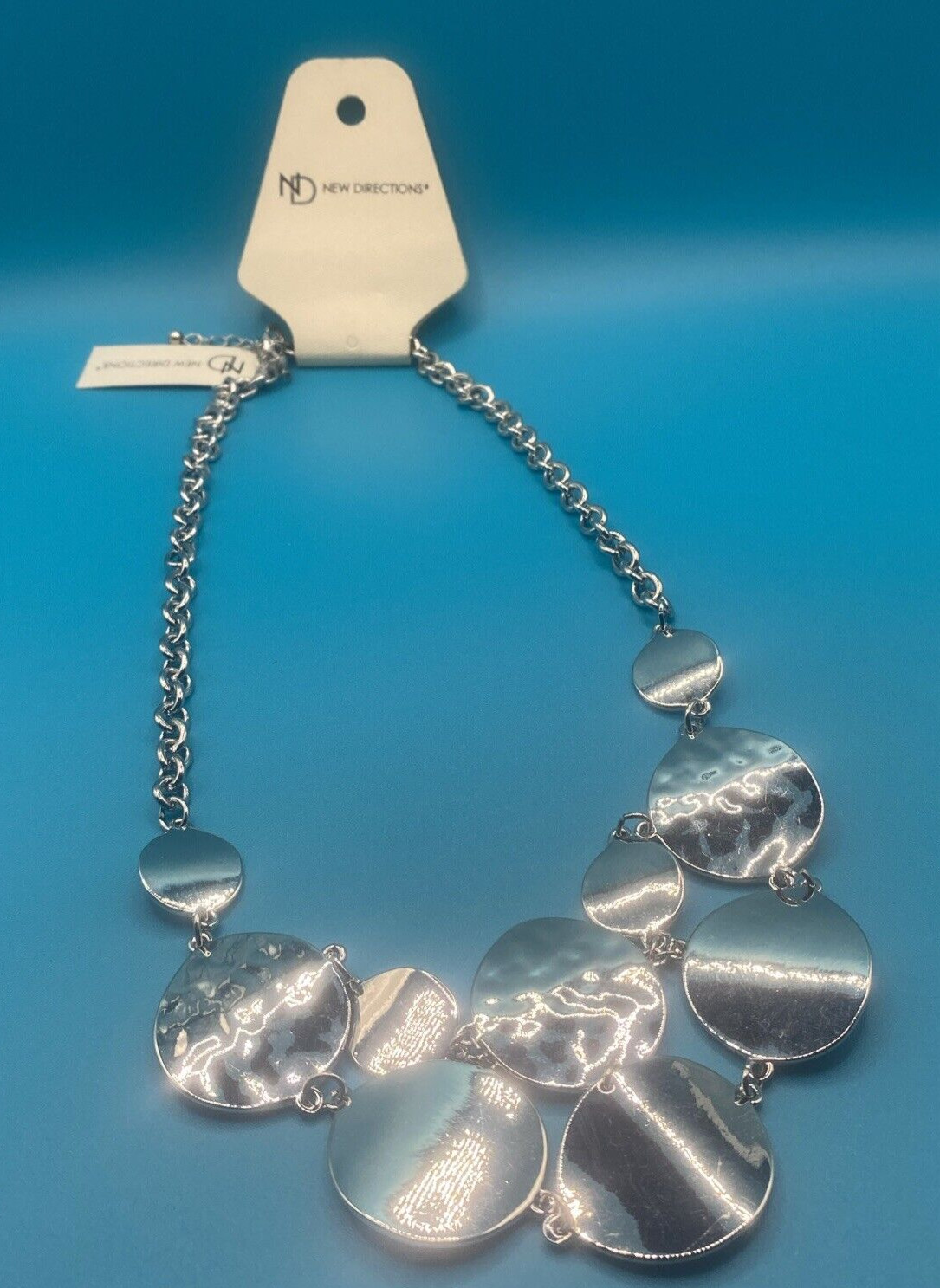 New Directions 20″ Bib Necklace Polished & Hammered Discs Thick Rolo Chain NWT