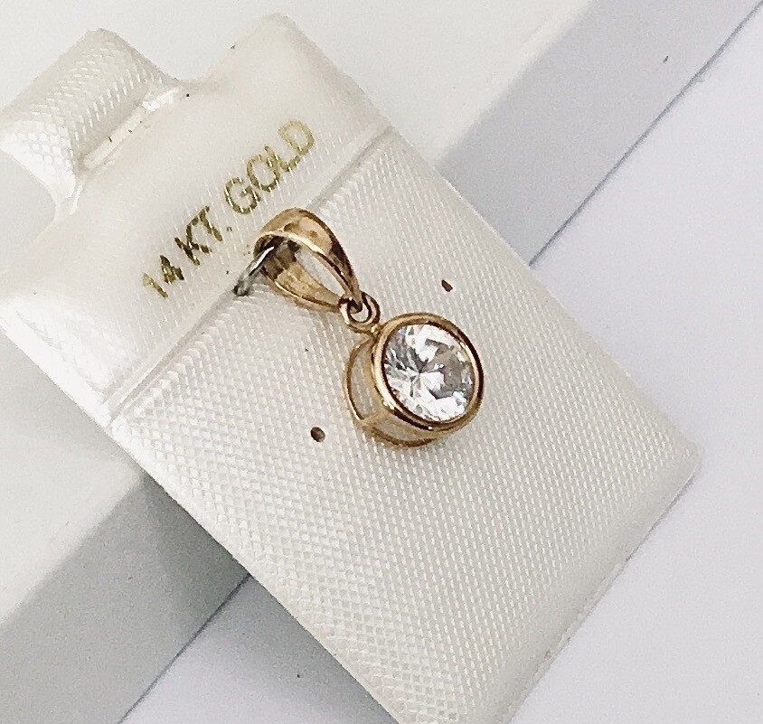 Elegant Solid 14K Yellow / White Gold Cubic Zirconia Bezel Set Pendants NEW