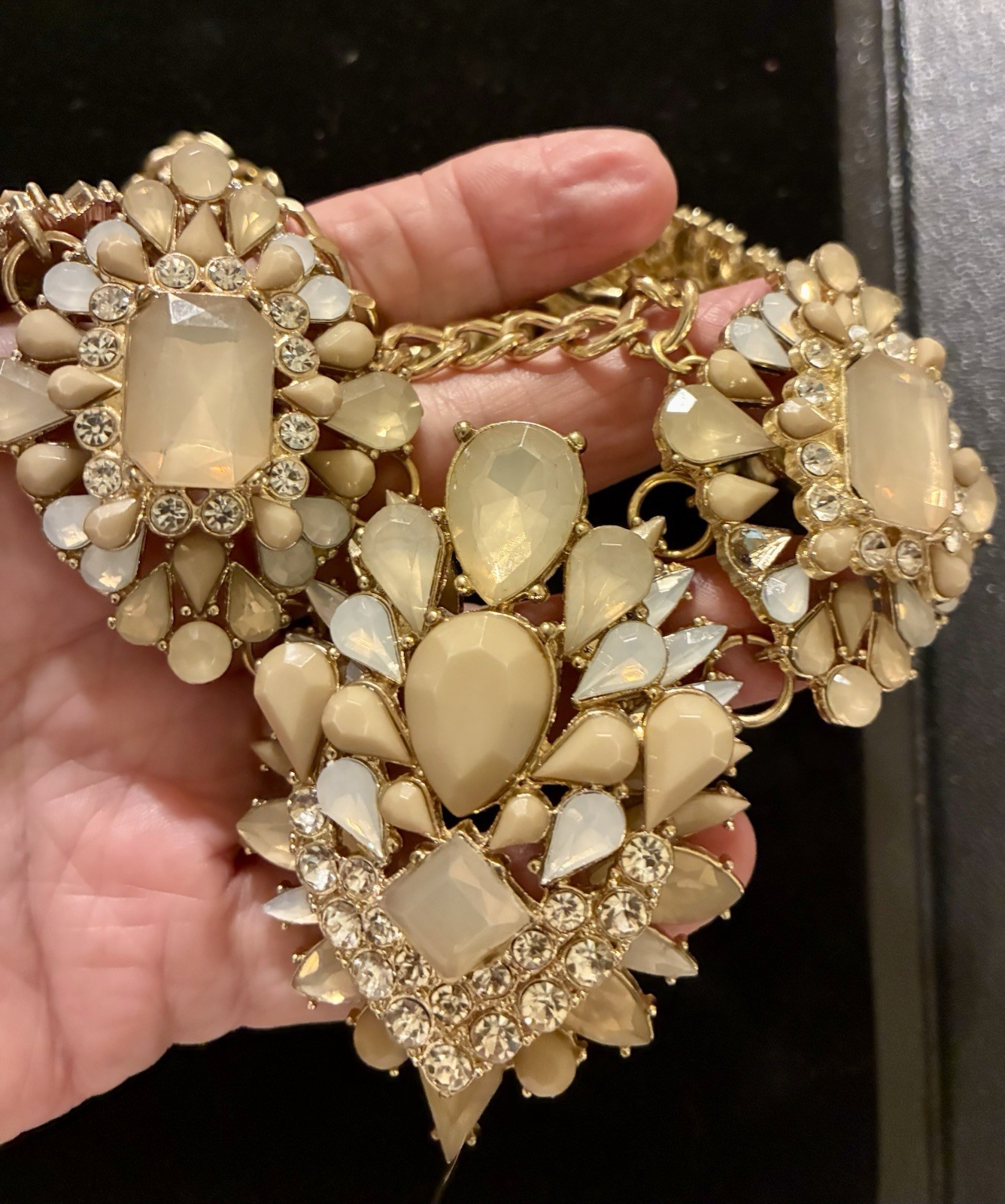 J Crew Cream Floral Cluster Statement Necklace Gold Tone Bib Necklace Rhinestone