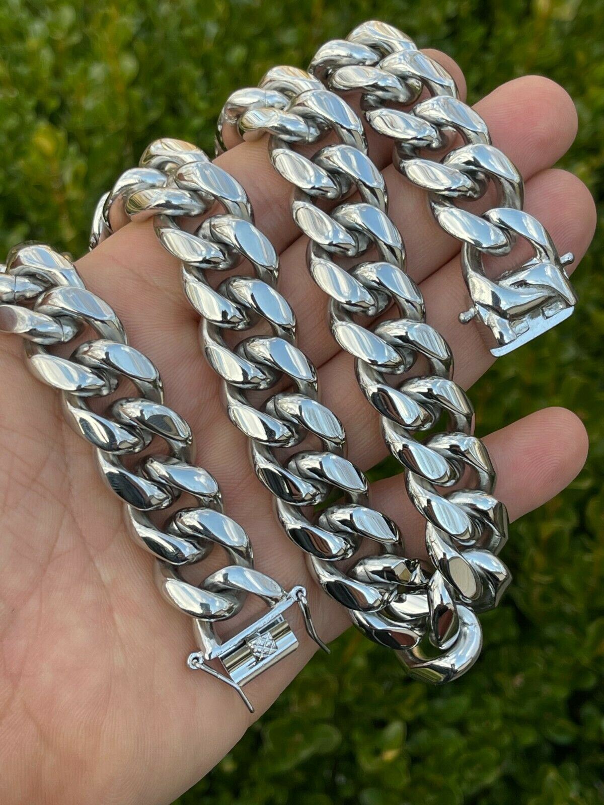 18mm Miami Cuban Link Mens Ladies Choker Chain Stainless Steel Looks Like Silver