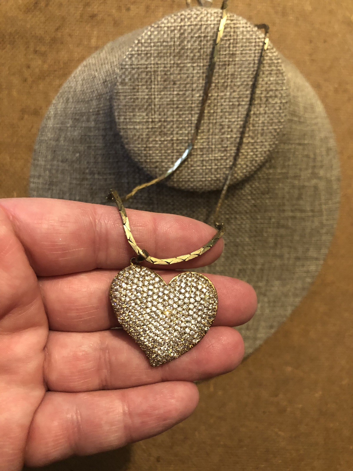 Modern Clear Rhinestone Heart Pendant Necklace Costume Jewelry 0C25
