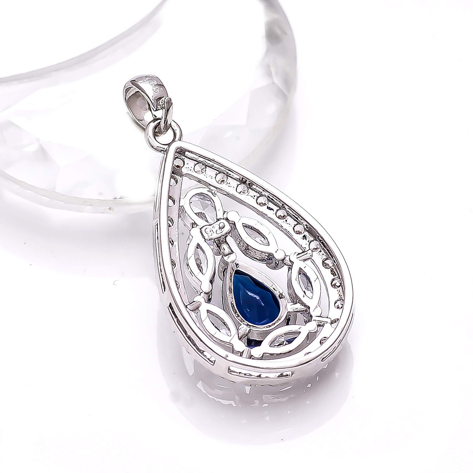 Blue Sapphire – Simulated & CZ Gemstone 925 Sterling Silver Pendant 1.30″ P7909