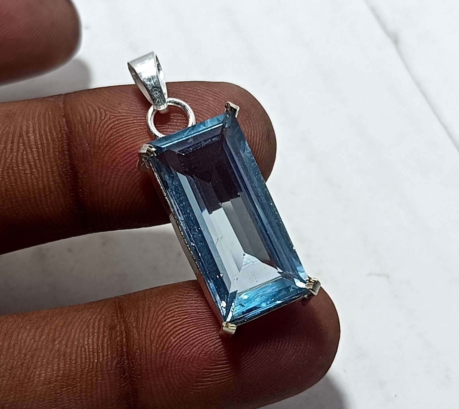 Luxury Santa Maria Blue Aquamarine Pendant 26 Ct Certified 925 Silver