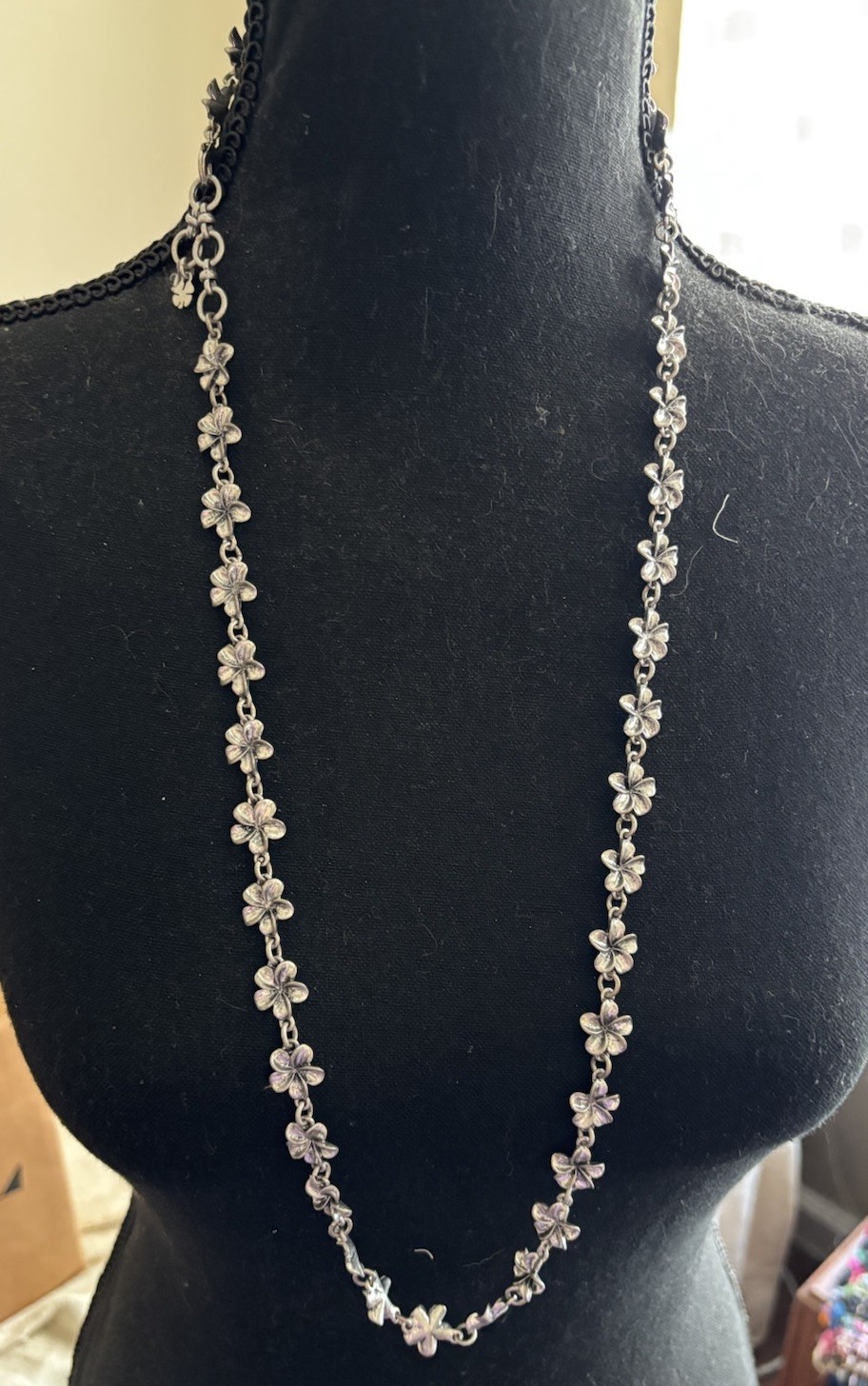 Lucky Brand Silver Tone Plumeria Flower Long Chain Necklace 32” Boho Chic Layer