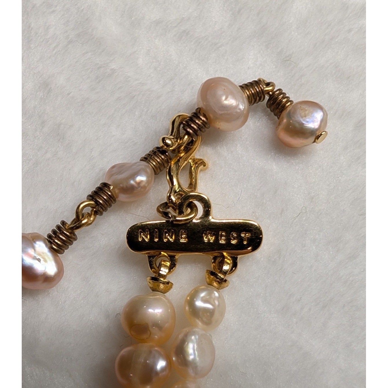 Nine West Pink Freshwater Pearl Double Strand Necklace Gold Tone Vintage Style