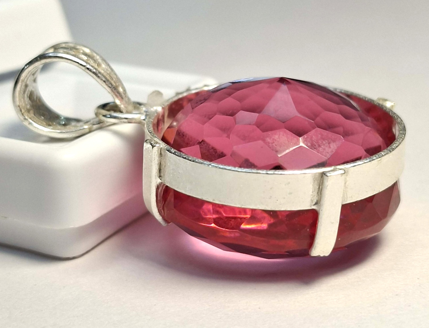 Flawless Pink Topaz Round Cut 87.90 Ct Lab-Created Gemstone EGL Certified SB918