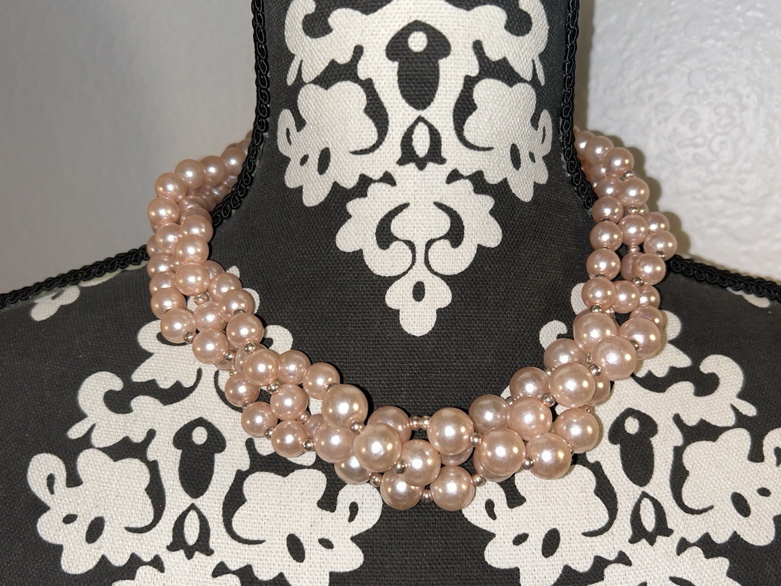 Light Pink Pearl Cluster Statement Necklace Multi Strand Chunky Twisted Choker