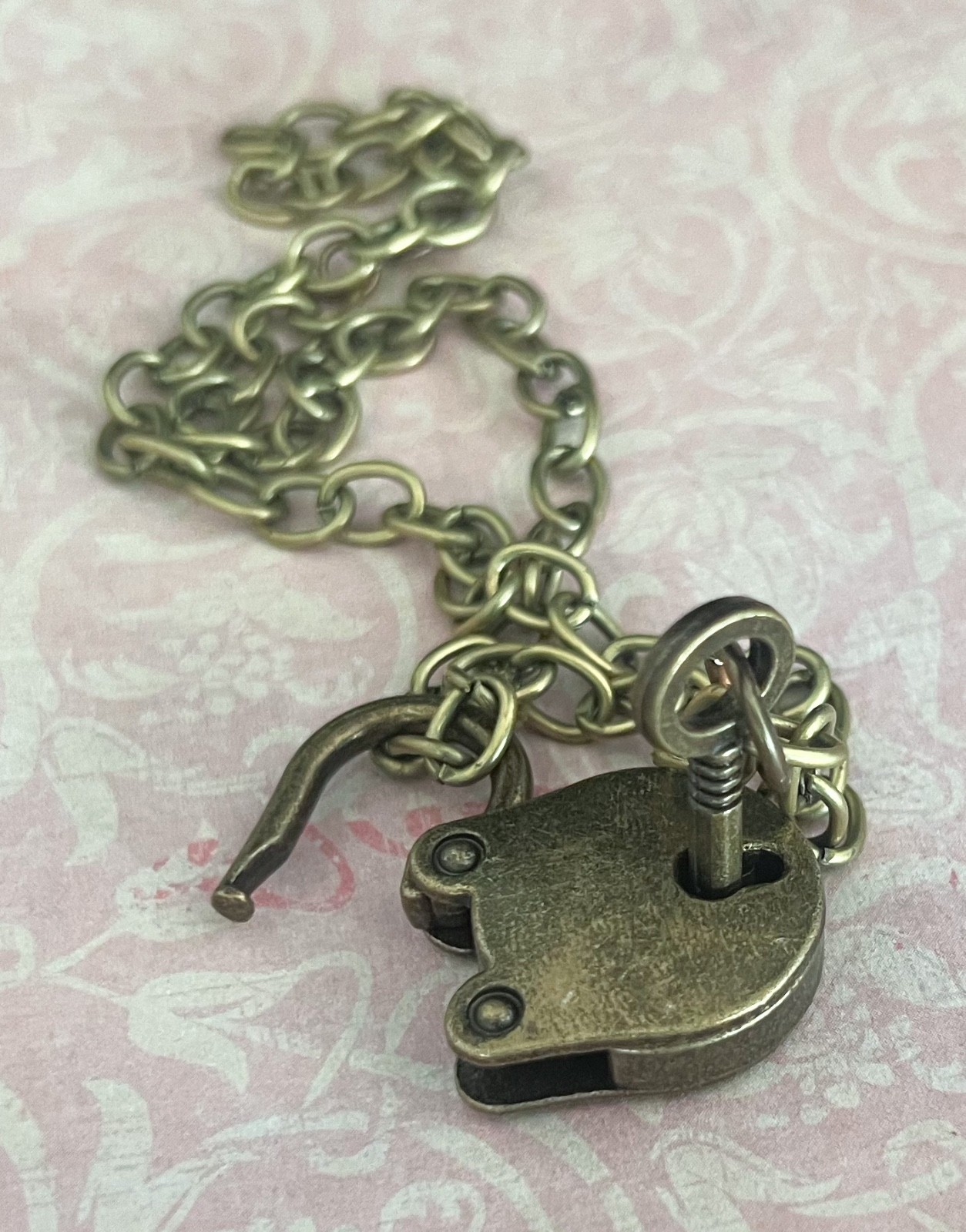 Lock n Key Necklace Large Working Brass Antique – Victorian Style Pendant