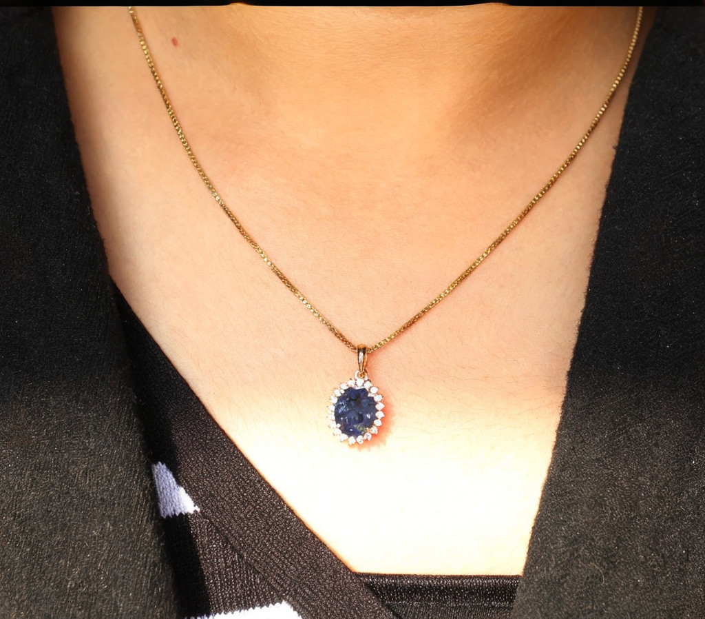 15 ct A+ Natural Bio-Color Alexandrite : Oval Cut Gold Plated Jewelry With Chain