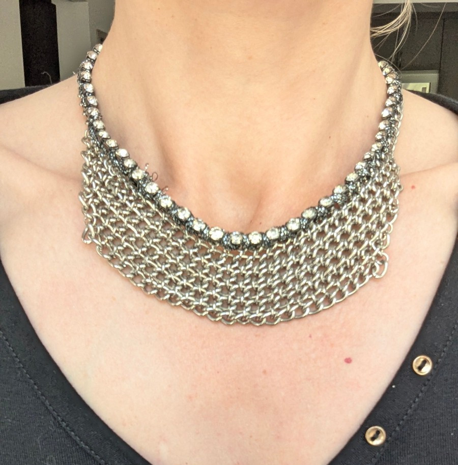 Premier Designs Silver Mesh Bib Necklace Statement Chain Fringe Collar 18″