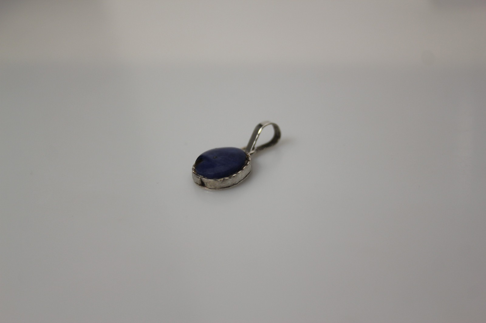 .950 Silver Hallmark Pendant With Blue Oval Stone In Bezel 1.1 Grams (PEN10430)