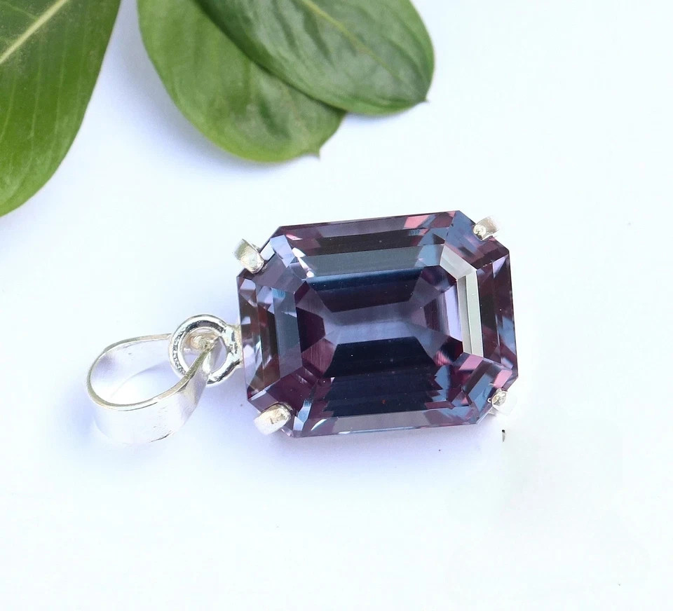 Certified 25.20 CT Natural Color Change Alexandrite Pendant 925 Silver Pendant