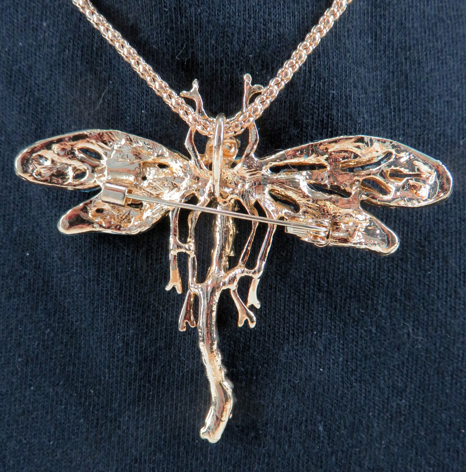 NWT-Betsey Johnson Blue Crystal Dragonfly Pendant Brooch on Goldtone Necklace