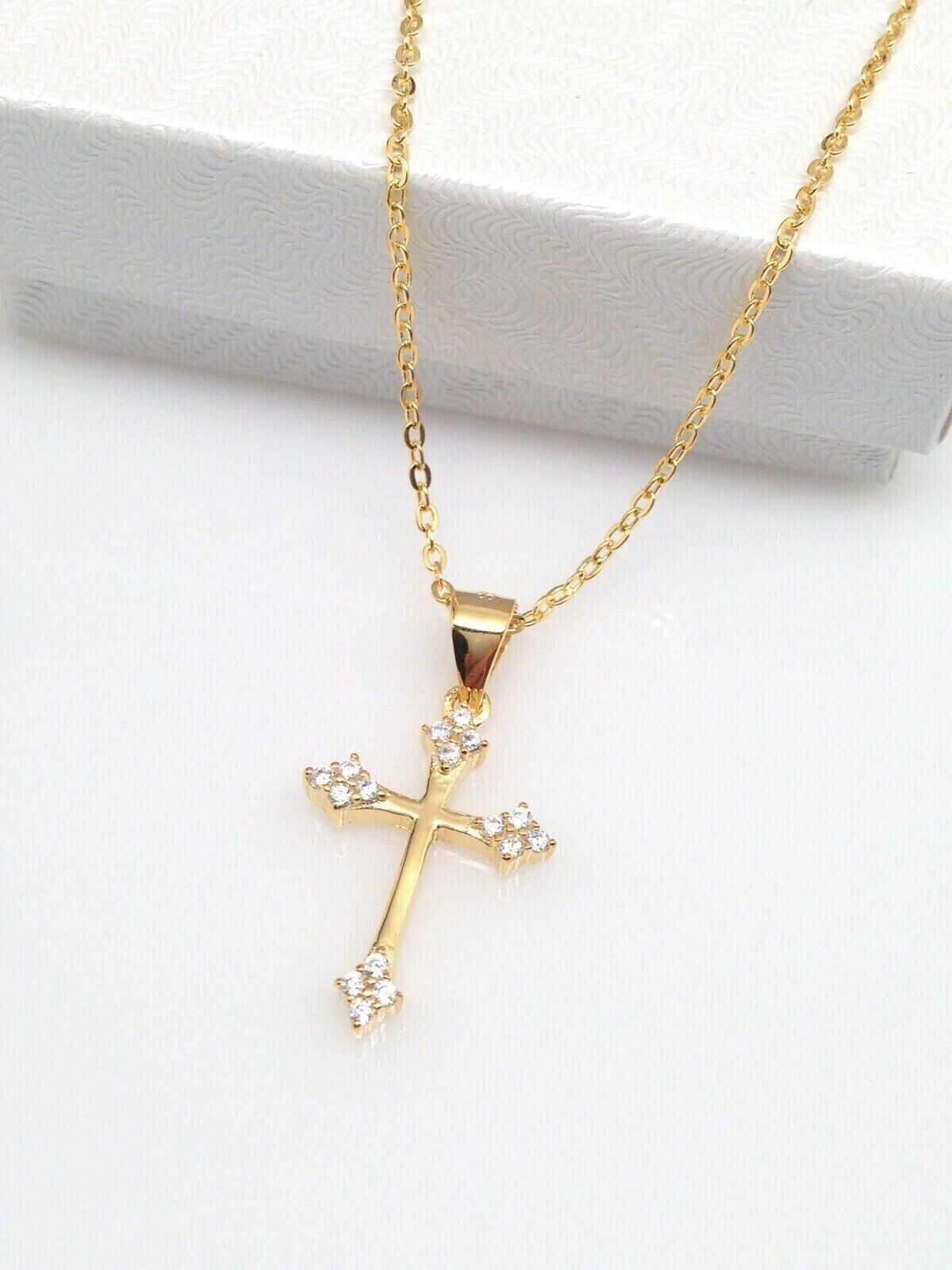 925 Sterling Silver Tiny Cz Cross Gold Pendant Necklace Womens 17mm/0.67″ 16-18″