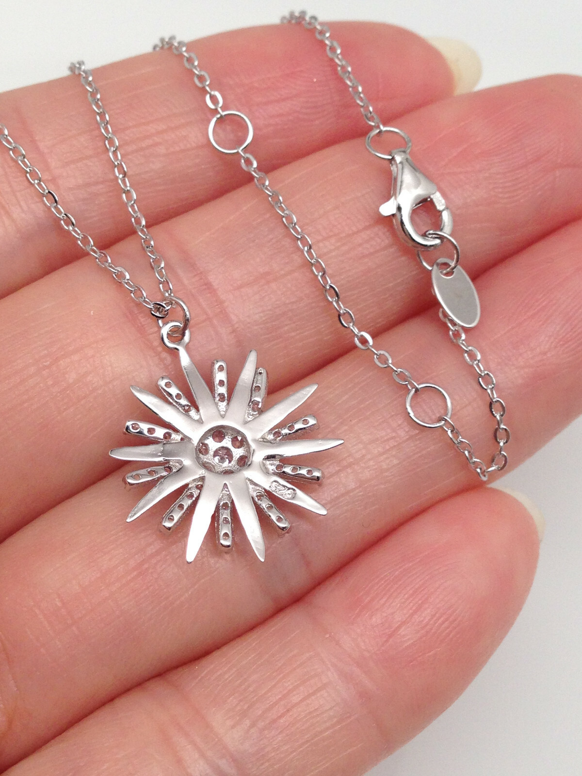 925 Sterling Silver 15mm Cz Sunburst Pendant Necklace Sun Starburst 16-18″