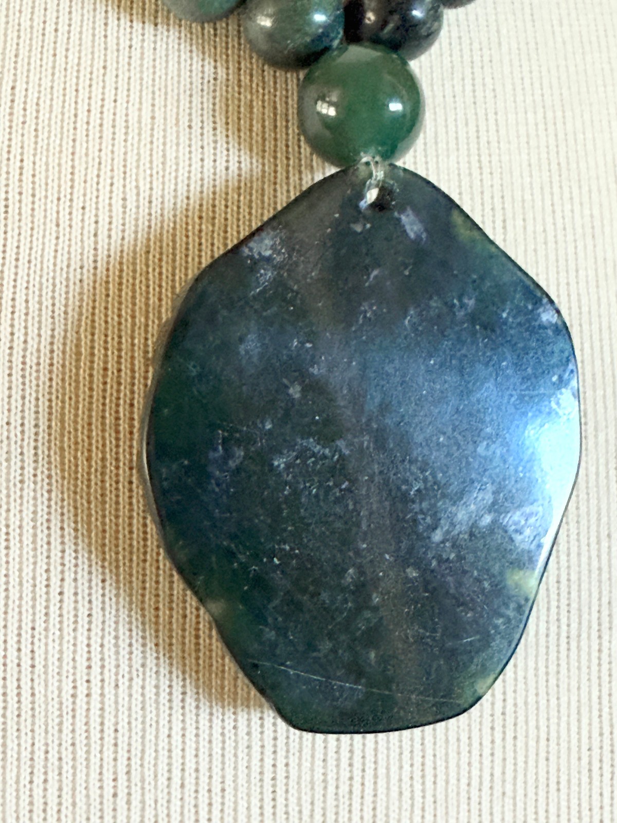 Chinese Guanyin necklace jadeite green black pendant jade unisex beaded China