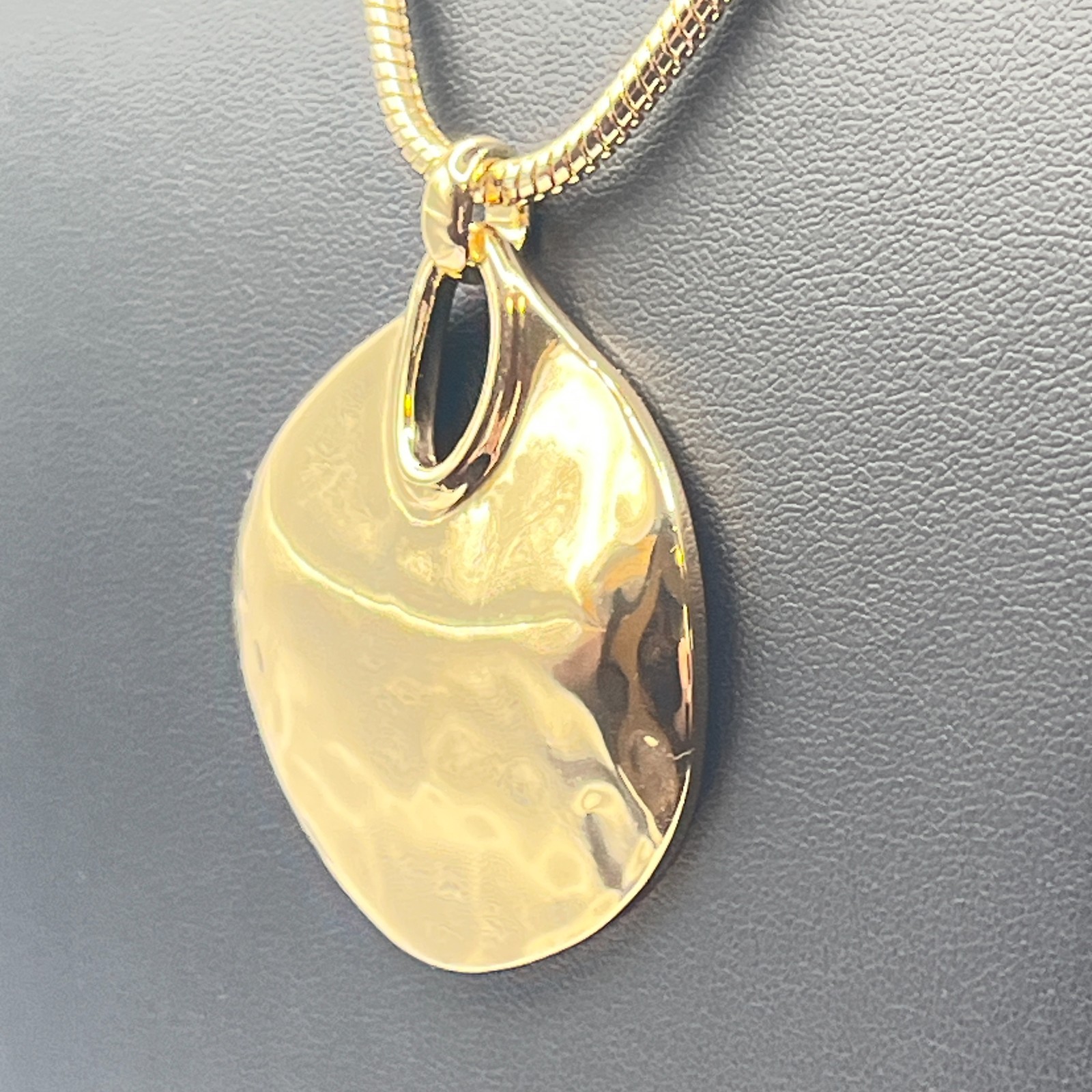 RLM Studio SOHO Necklace 17 – 20″ Pendant Gold-Tone Hammered Circular Disc Chain