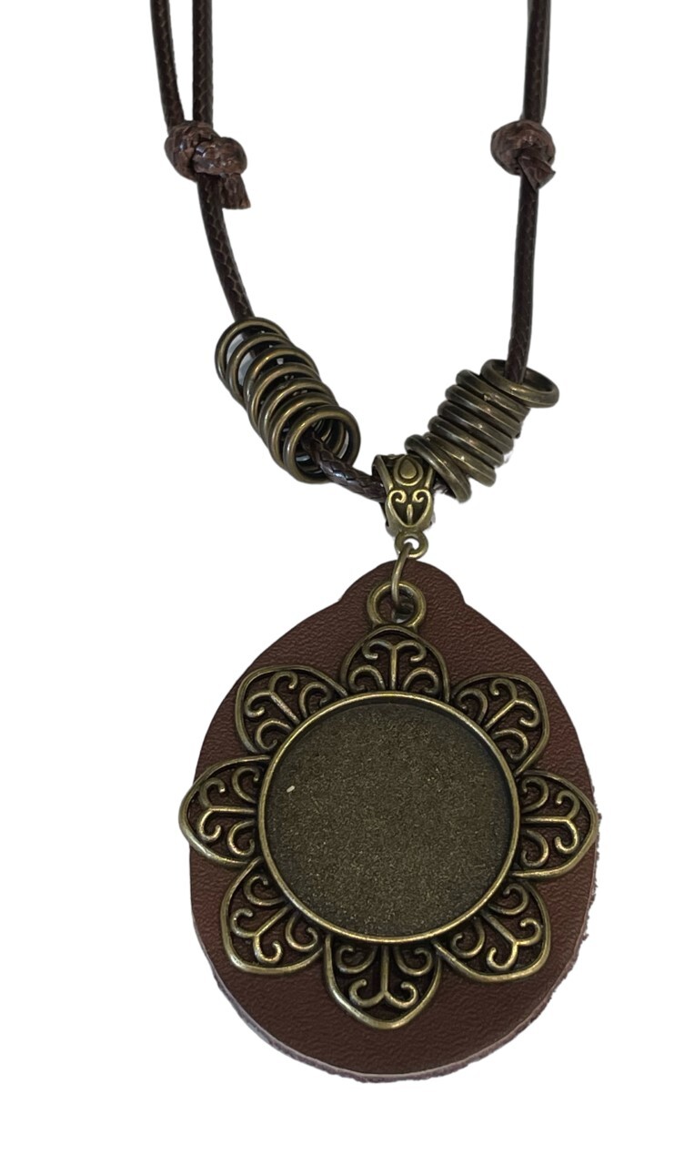 Ukraine And United Kingdom Expandable Eva Pendant Necklace In Gift Bag
