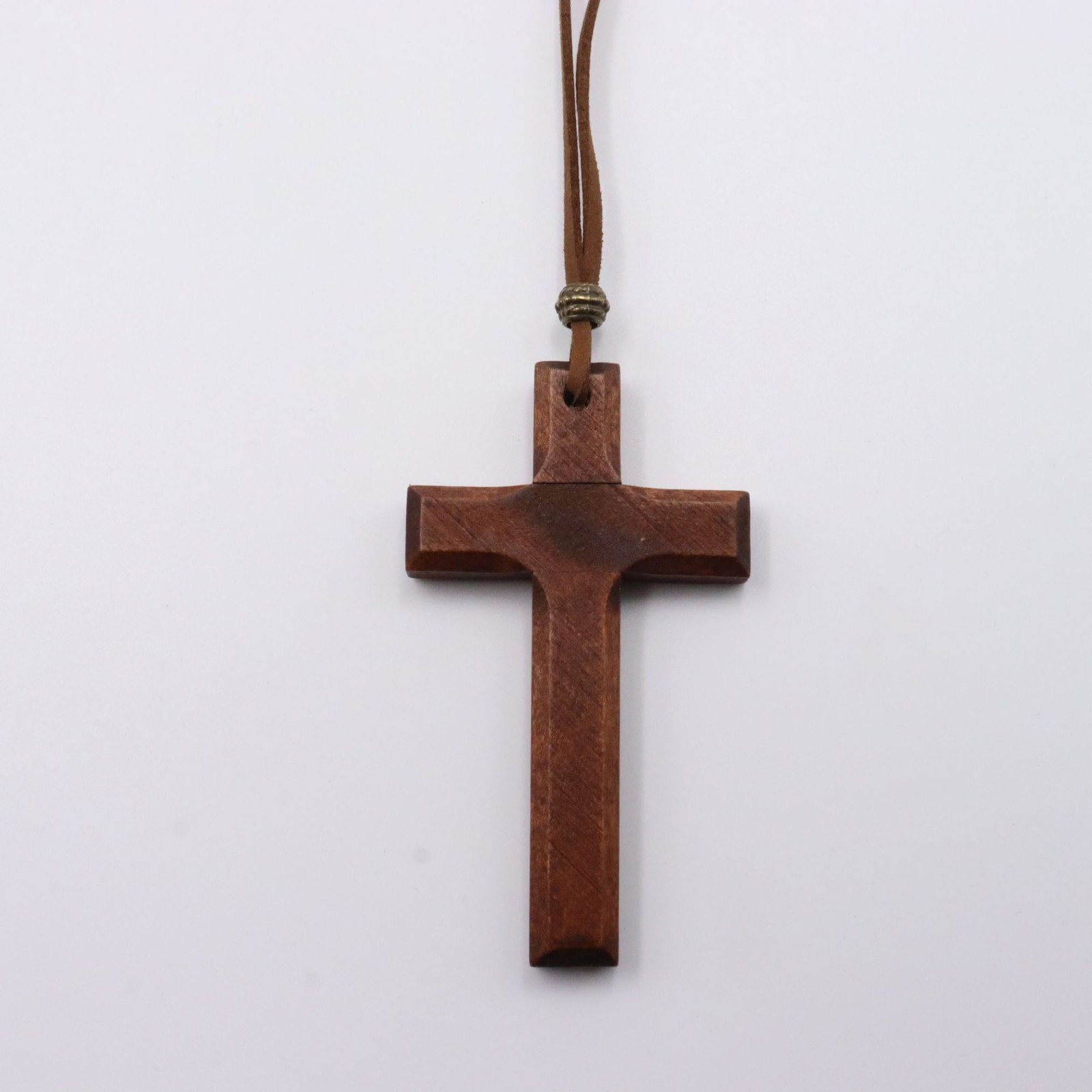 Retro Wood Cross Crucifix Leather Cord Pendant Men Women Necklace Sweather Chain
