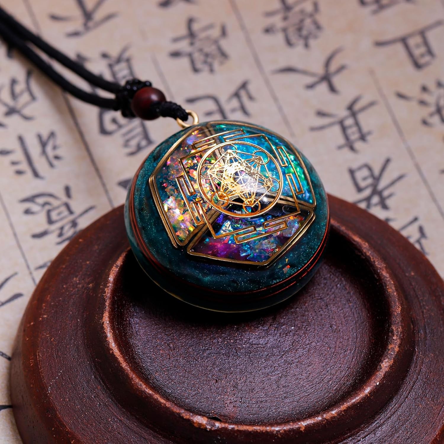 Da Piao Liang Sacred Geometry Orgone Pendant Necklace with Metatron’s Cube & Man