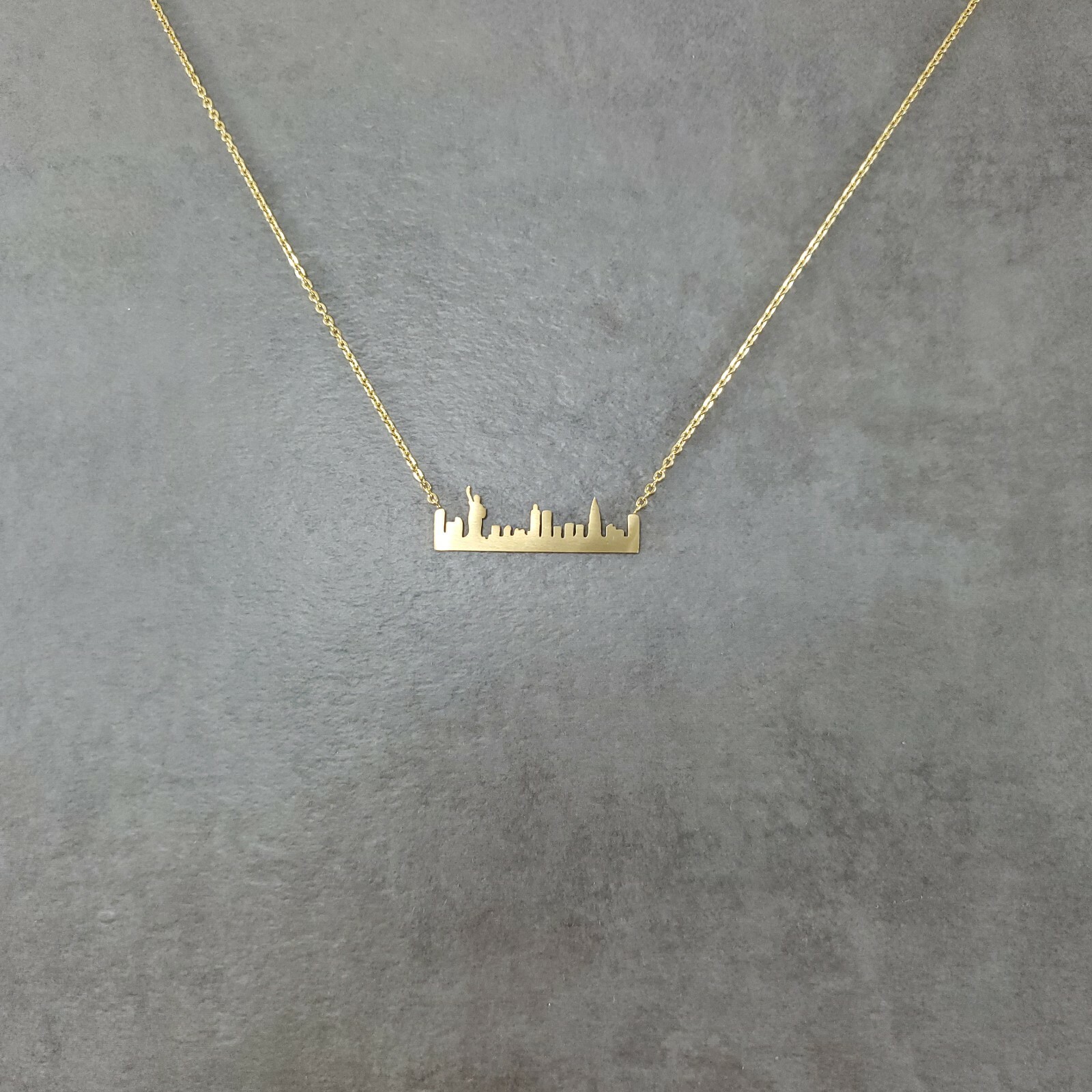 New York City Skyline GOLD Plated Necklace NYC Manhattan Liberty Freedom