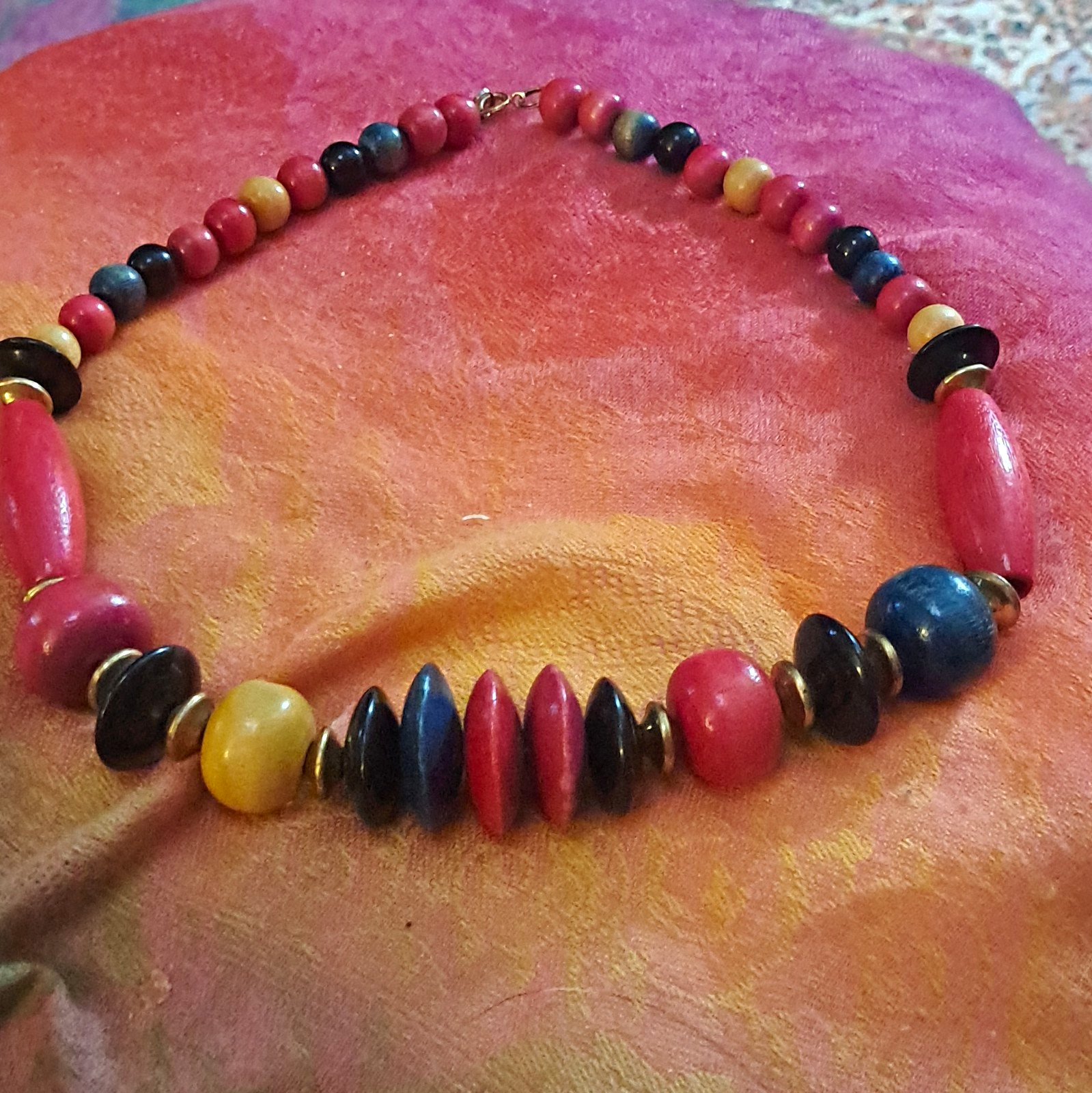 Multicolor Wood Beaded Necklace Strand, Bead Chain, No Stone