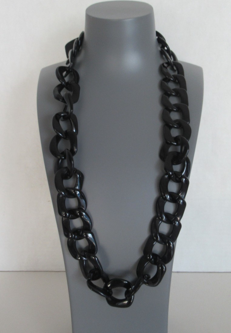 Chunky Plastic Chain Link Necklace in Black color, Ties on the back