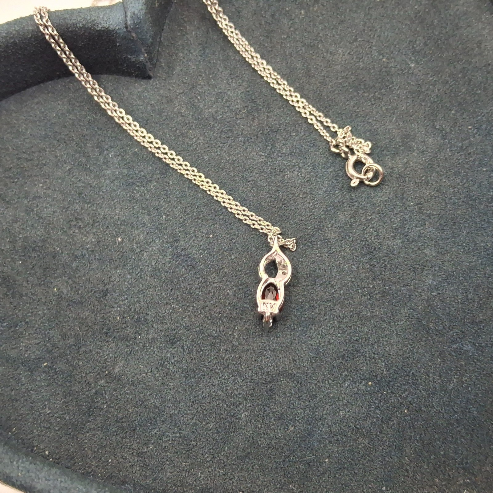 Avon Red Crystal Pendant Necklace Silver Tone Vintage Dainty 46cm