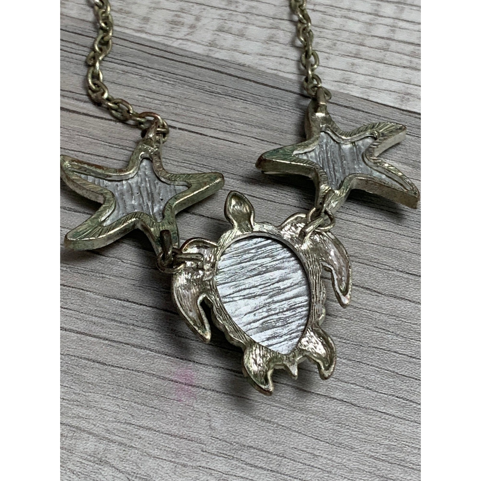 Green Sea Turtle Starfish Necklace Silver Tone Coastal Beach Jewelry 16 Inch