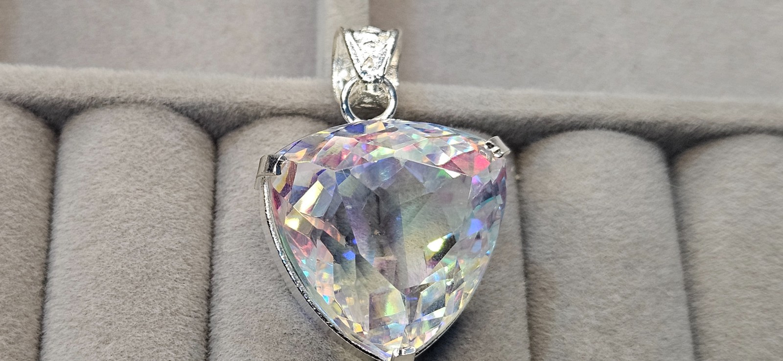 Certified Lab created Bi-Color A++Mystic Topaz Trillion 88-90 Ct Pendant Locket