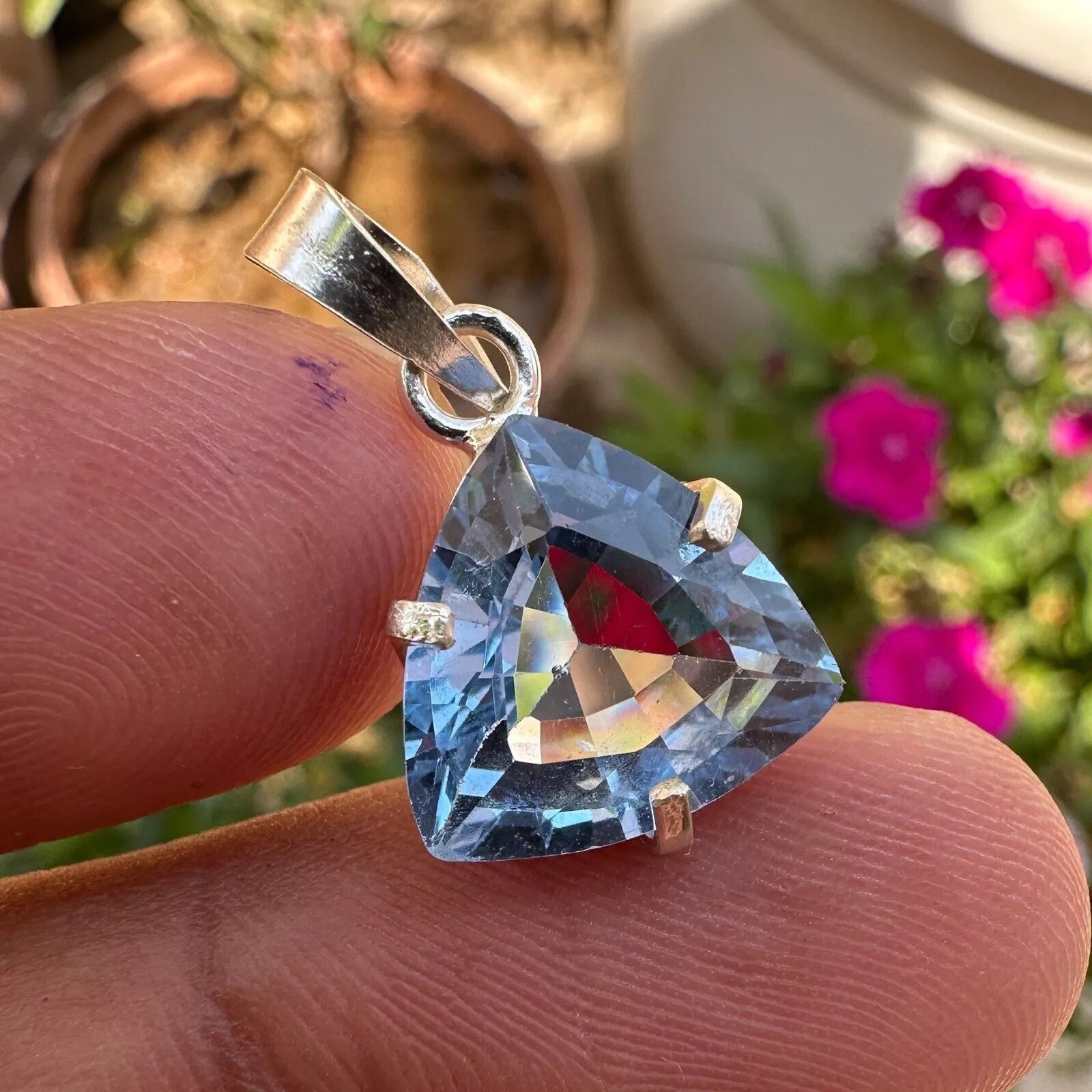 Flawless Certified 20.50 ct Santa Maria Blue Aquamarine Pendant-925 Solid Silver