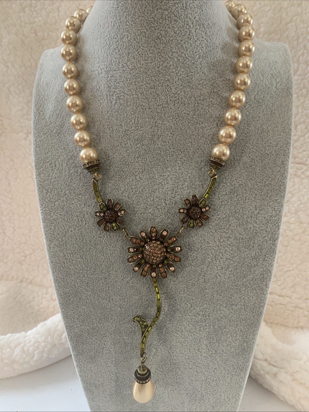 Heidi Daus Necklace Crystal Sunflower Y-Drop Champagne Faux Pearls Excellent