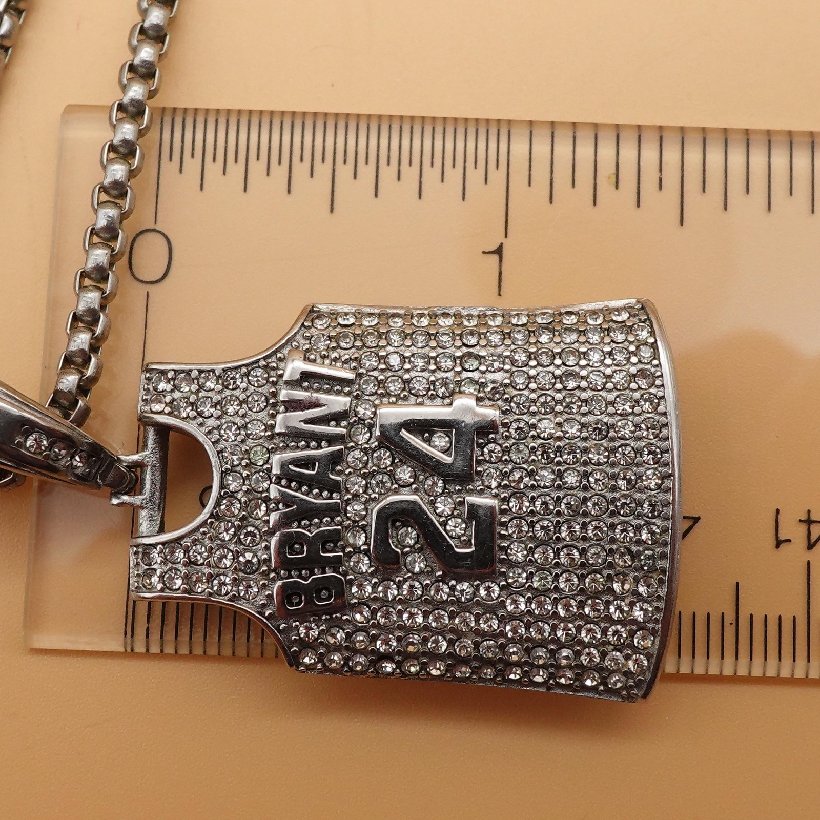 Bryant 24 Jersey Pendant Necklace Silver Tone Chain Sports Statement Jewelry