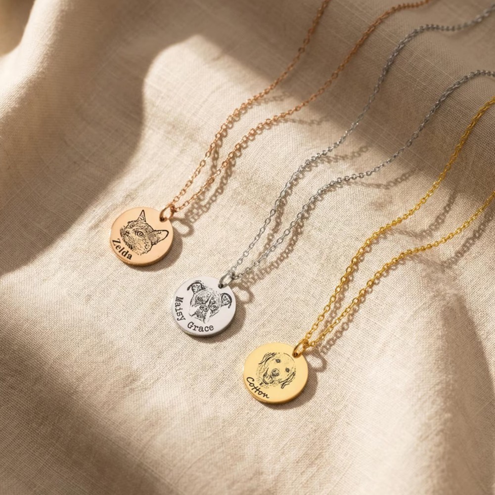 Personalized Engraved Pet Portrait Name Necklace Gifts for Friend,Dog Parents
