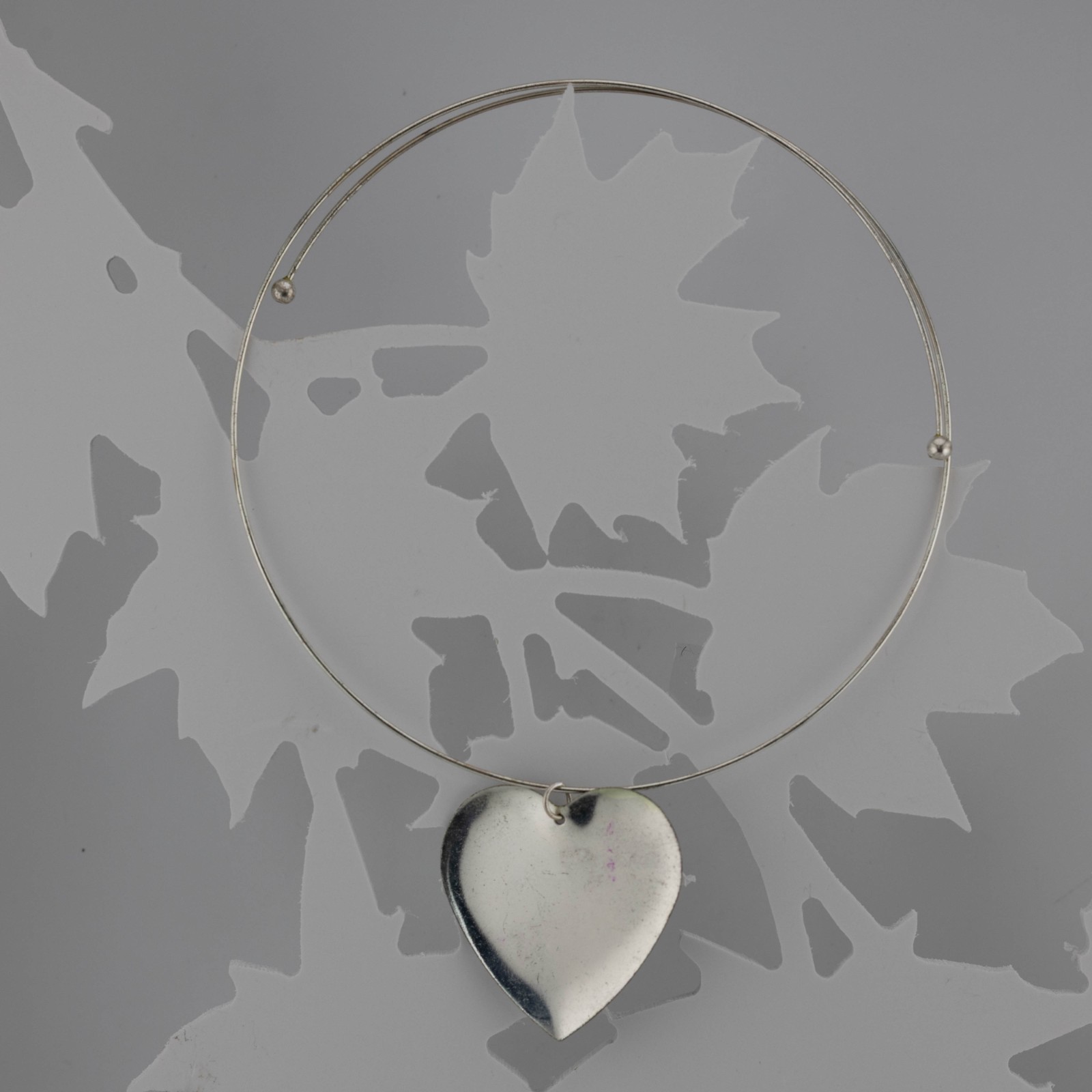 Necklace Black-White Striped Heart Pendant Modern Style Base Metal
