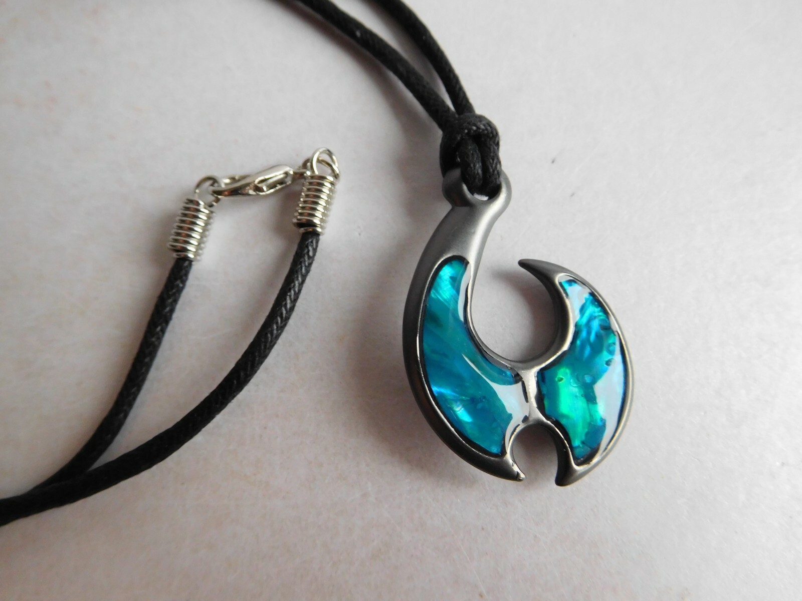 New Zealand Abalone Paua Shell Maori Koru Pendant 18″/46cm Black Cord Necklace