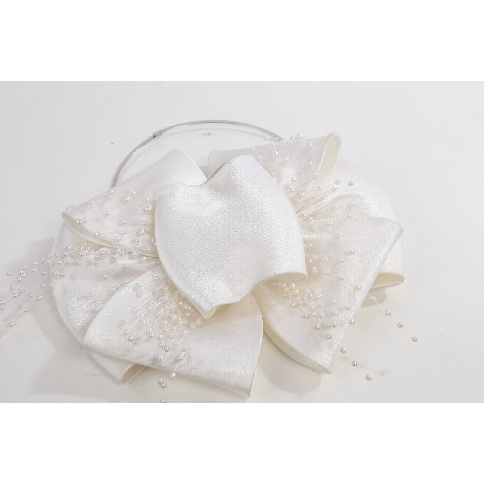 Vintage White Satin Silk Bow Pearl Choker Beaded Ribbon Necklace Bridal Gift
