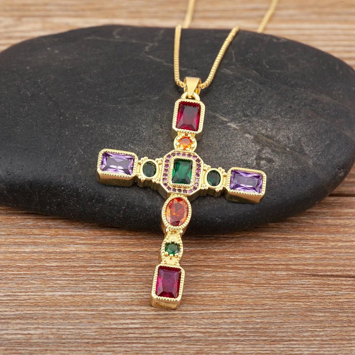 Hot Sale Religious Style Cross Pendant Necklace For Female Male Copper Pav
