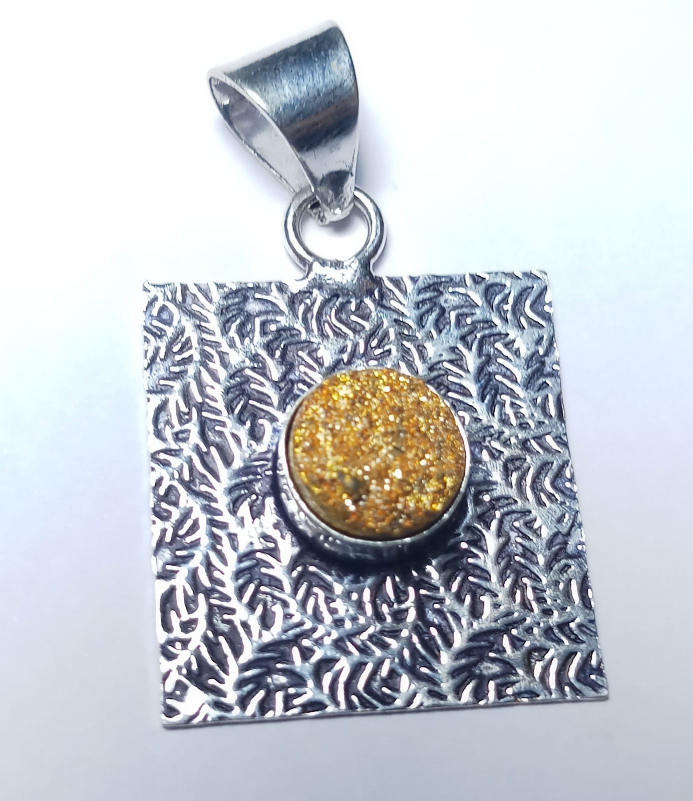 Titanium Druzy Round Shape Handmade Gemstone Pendant Jewelry Size 1.5 Inches