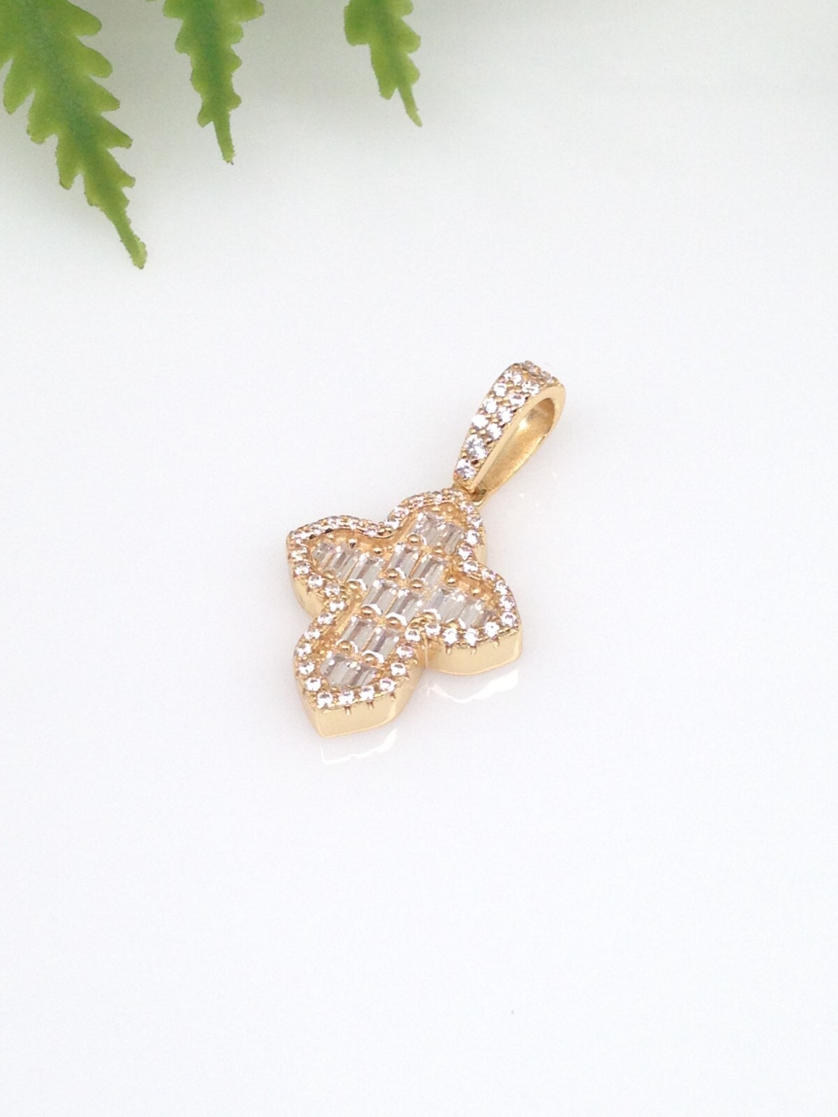 925 Sterling Silver Clover Cross Baguette CZ Gold Pendant Women 17mm0.67″/28mm