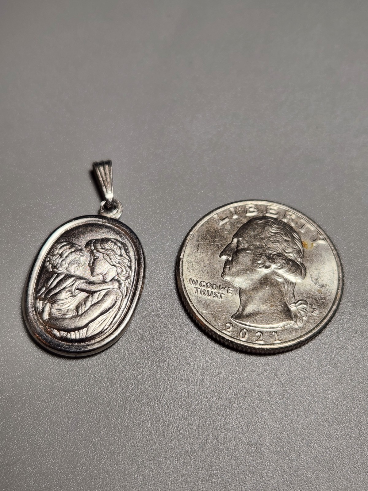 Mother and A child New Pendant Made in 925 Sterling silver Length 32mm