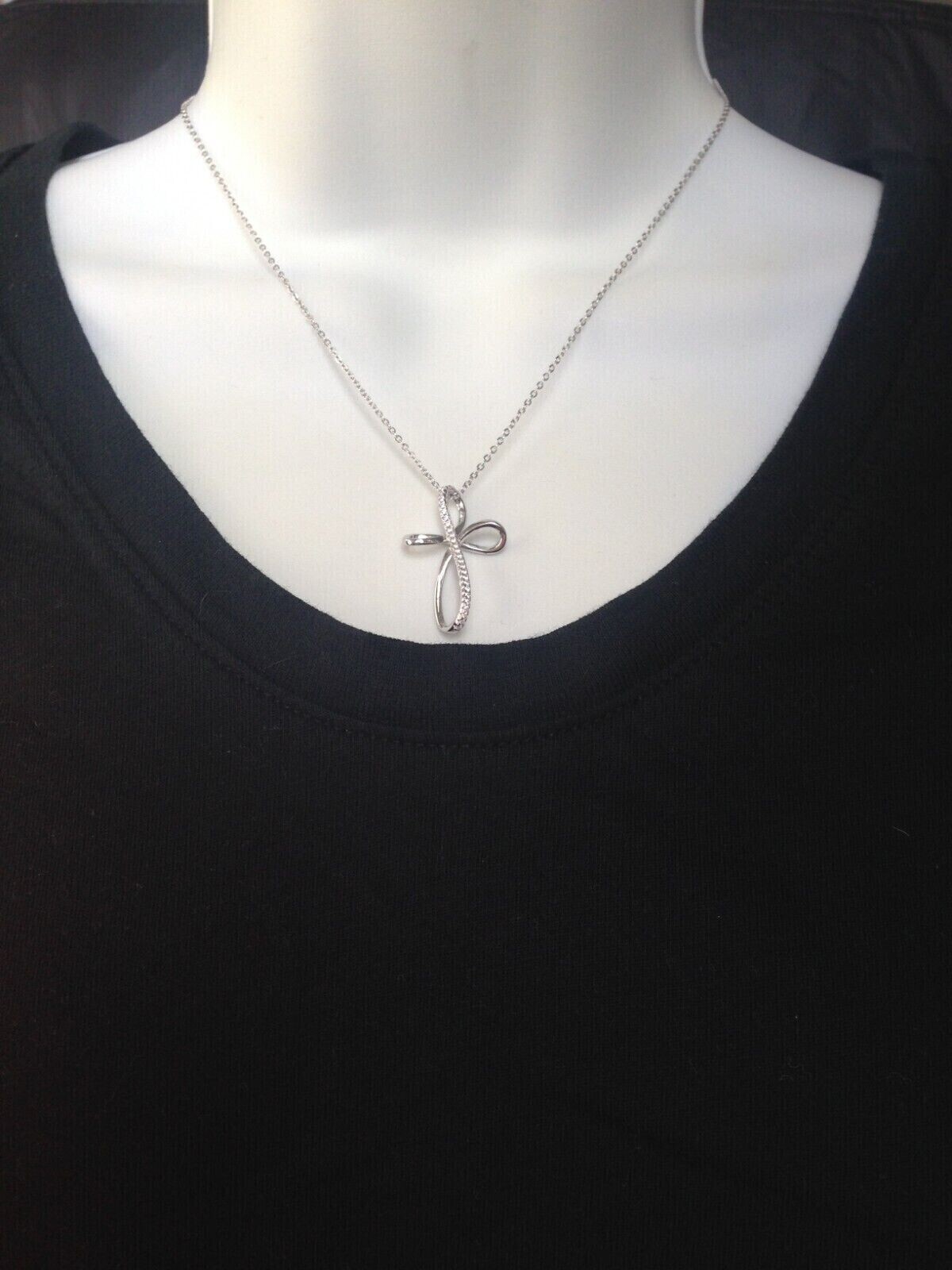 925 Sterling Silver Cz Infinity Cross Pendant Necklace Womens 28mm(1.1″) 16-18″