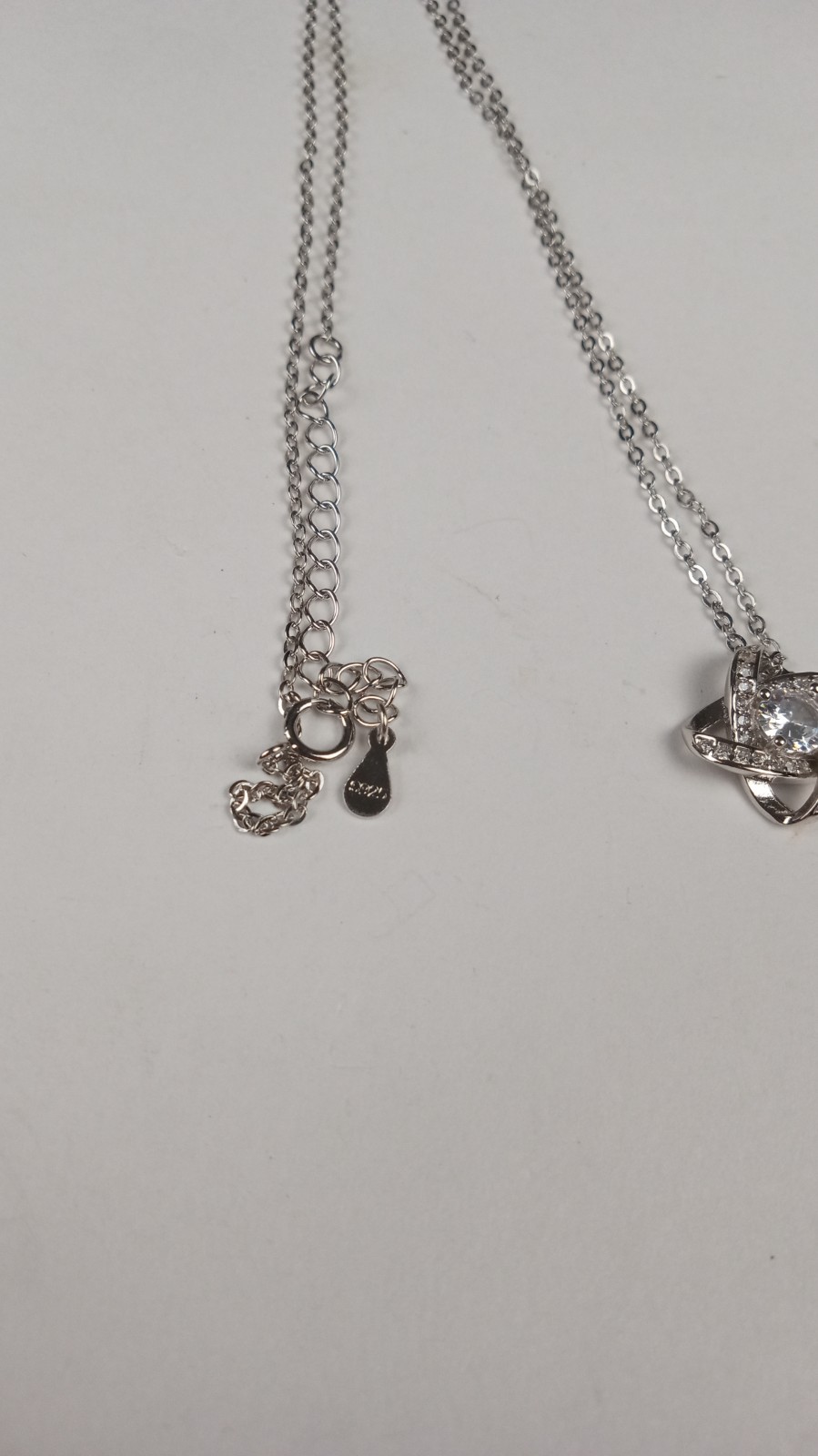 Solid 925 Silver Interlocking Infinity Knot Necklace Sparkling Faux Diamond 2.7g