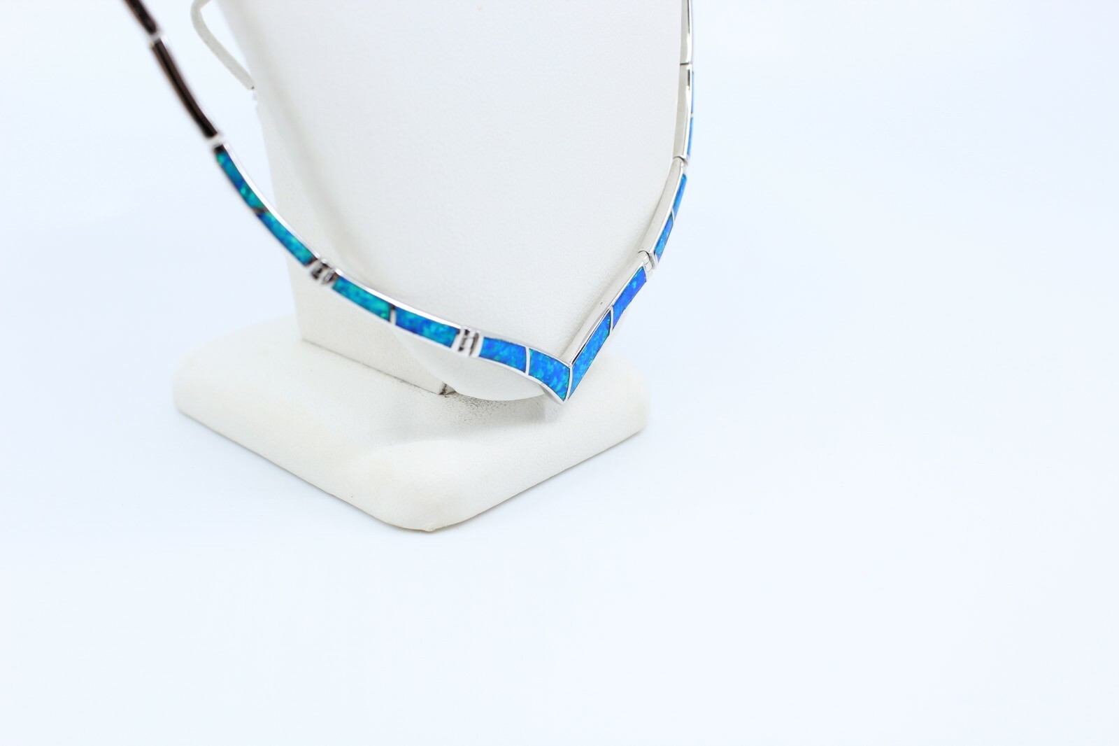 925 Sterling Silver V Necklace w Lab-Created Opal Blue Inlay – Rhodium Plated, S